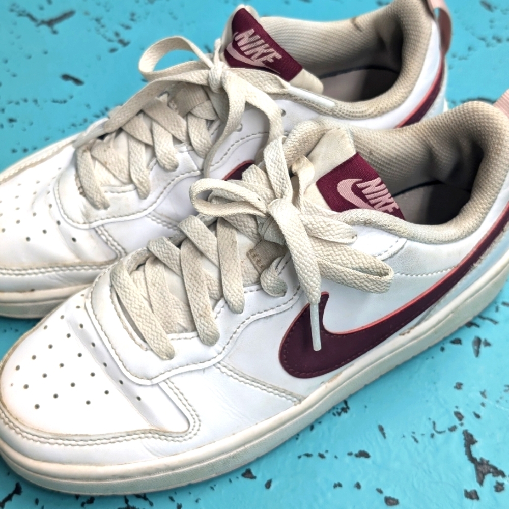 ⚡ SALE NIKE || Youth Court Borough Sneakers
